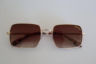 VINTAGE BROWN