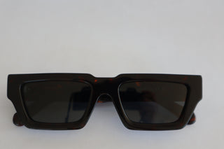 CONTOUR Dark Torte