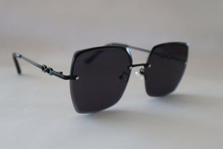 MUSE BLACK