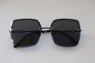MUSE BLACK